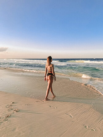 Купальник Крісті & Памела та Рашгард