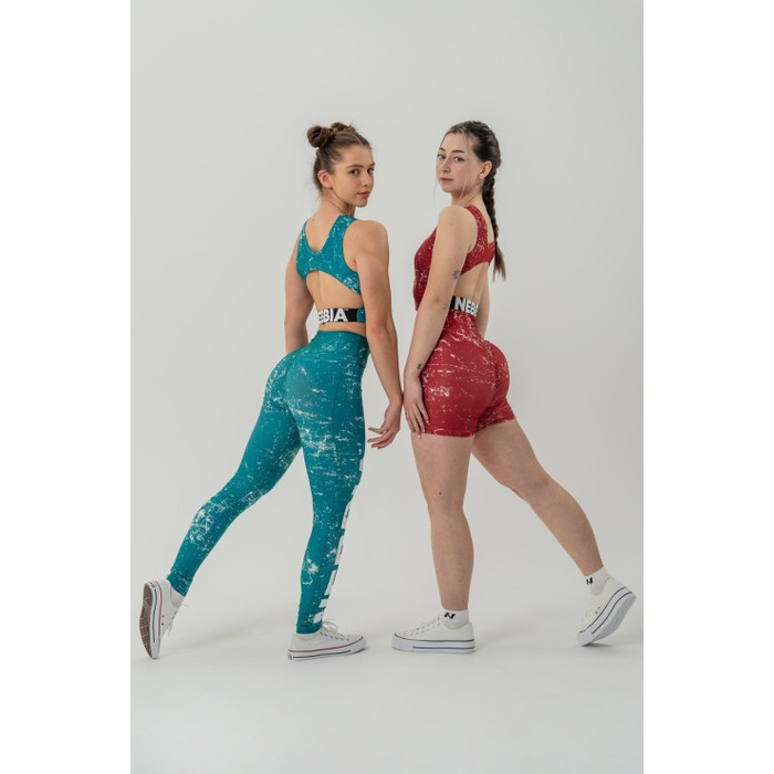 Топ Nebbia Crop tank top ROUGH GIRL Green 617