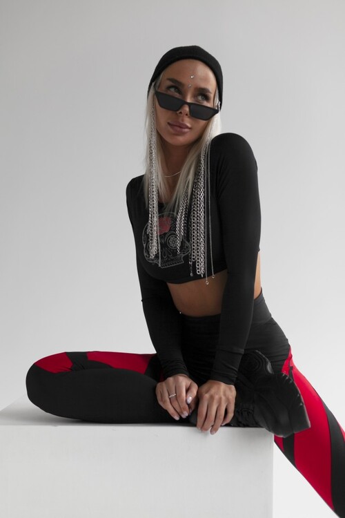 Топ LONG SLEEVE BLACK TOP WITH SKULL