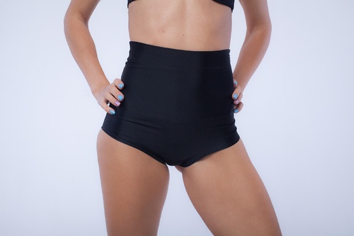 Високі шорти для тренувань Чорні