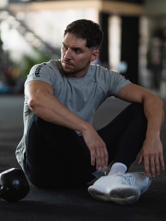 Штани Slim sweatpants with side pockets 'Reset” 321 Black