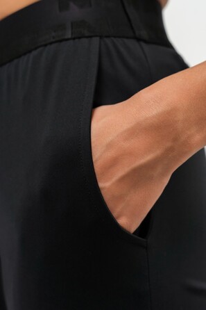 Штани Slim Fit Leggings Pants GYM SPIRIT Black 466