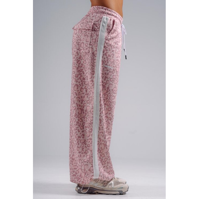 Штани Nebbia Baggy Leopard Sweatpants PRIMAL Pink Leopard 865