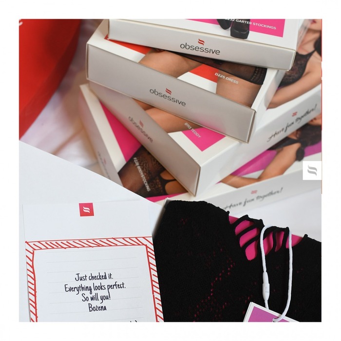 Корсет з поясом для панчох Obsessive Emperita, прикрашений рослинним орнаментом, чорний L/XL