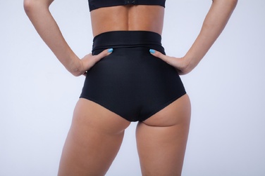 Високі шорти для тренувань Чорні